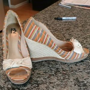 Size 9 wedges